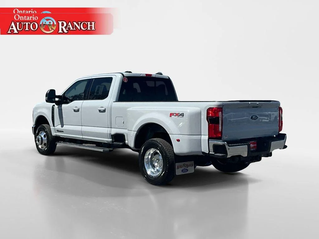 New 2026 Avalanche Ford F-350® Lariat® image 3