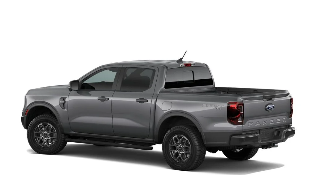New 2026 Gray Ford XLT image 2