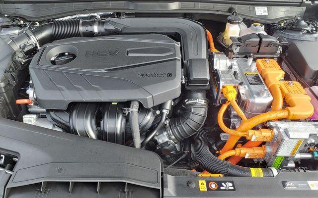 New 2026 Gray Hyundai SEL image 15