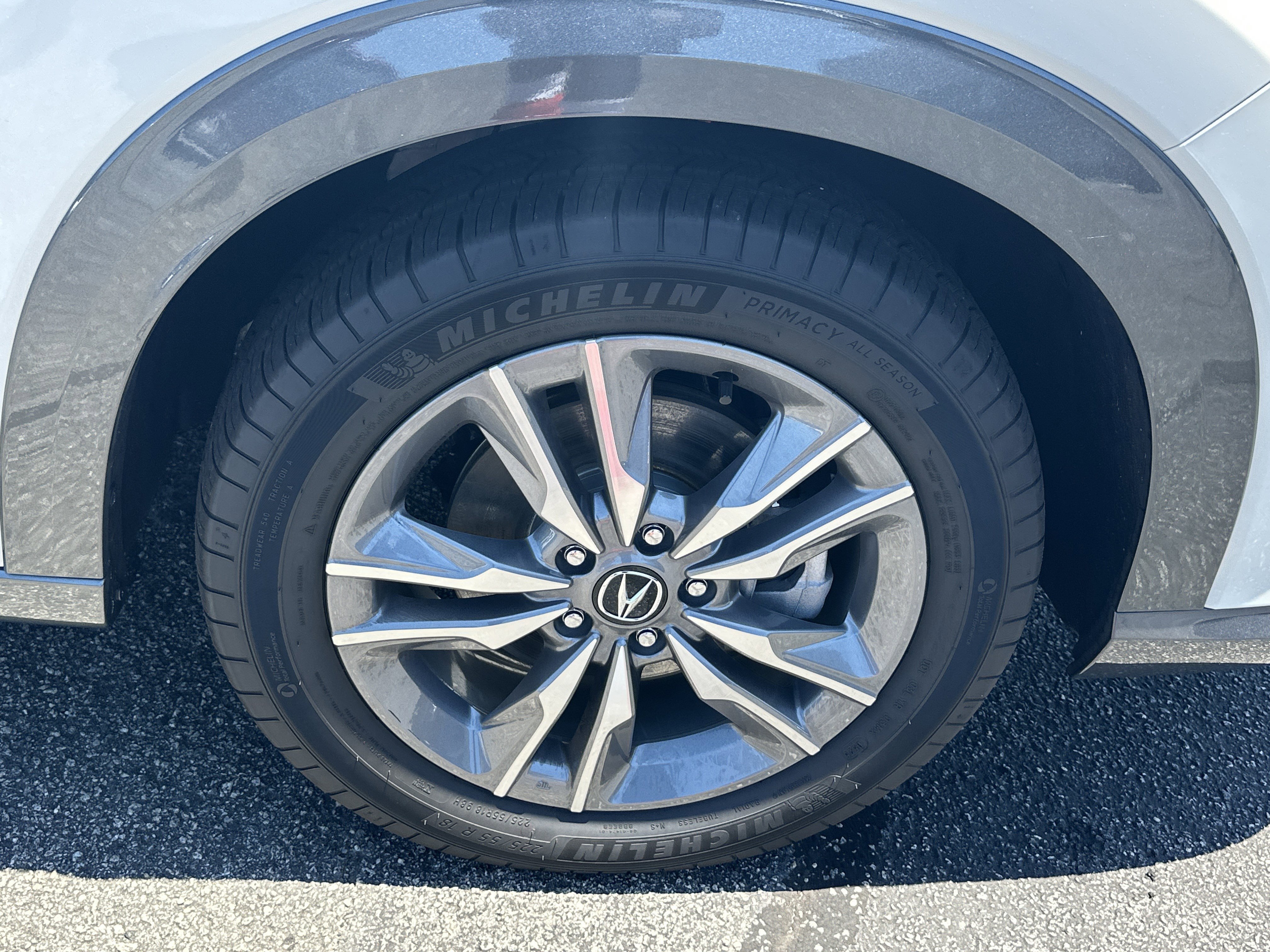 Used 2025 Platinum White Pearl Acura Base image 14
