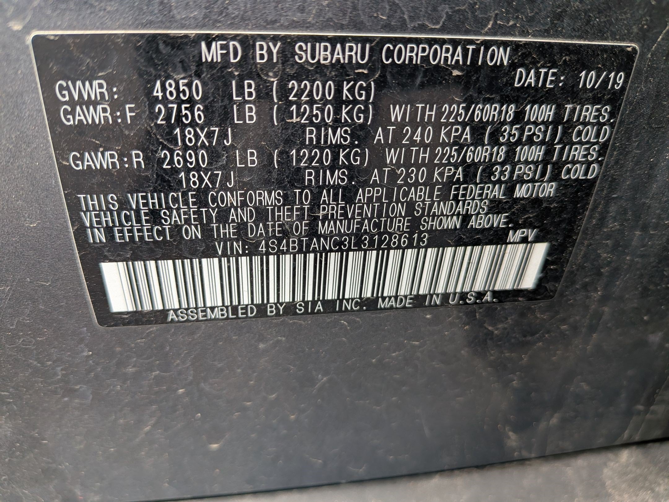 Used 2020 Magnetite Gray Metallic Subaru Limited image 35
