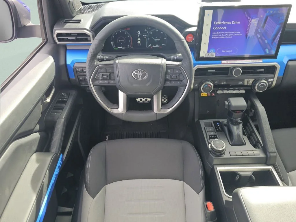 2025 Toyota Tacoma TRD Sport - Photo 11