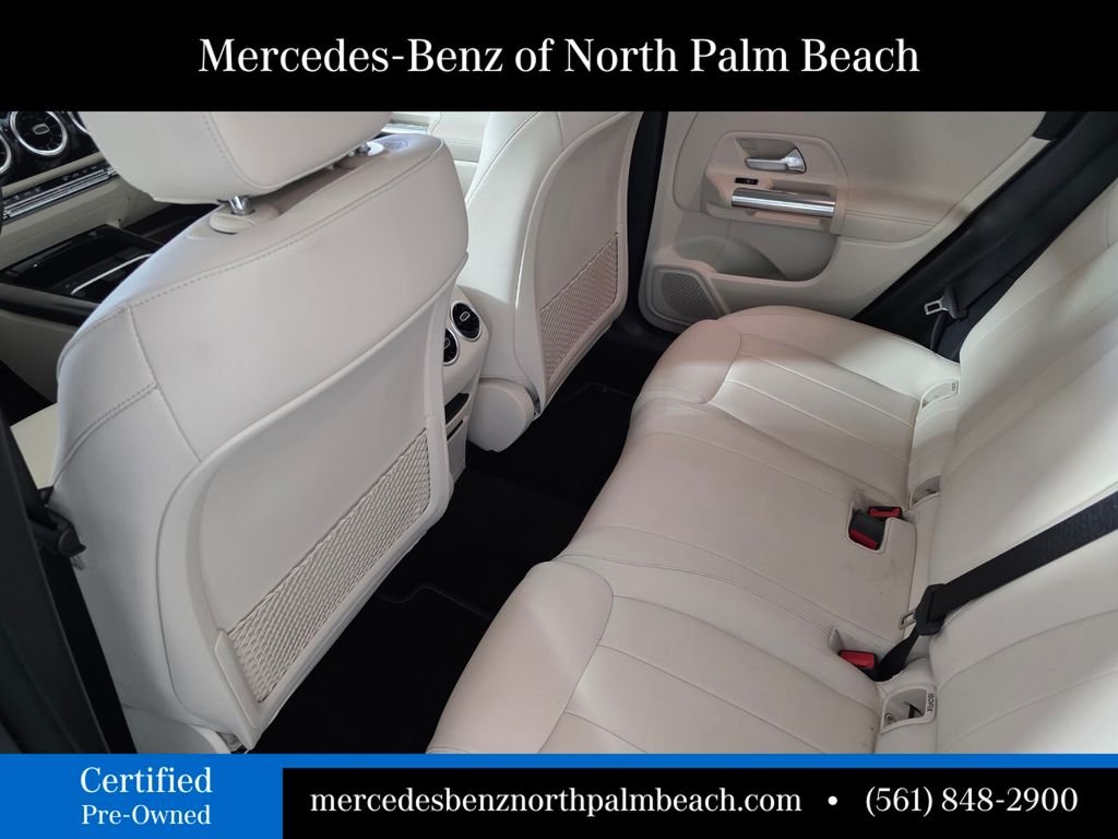 Certified Used 2023  Mercedes-Benz GLA 250 image 14