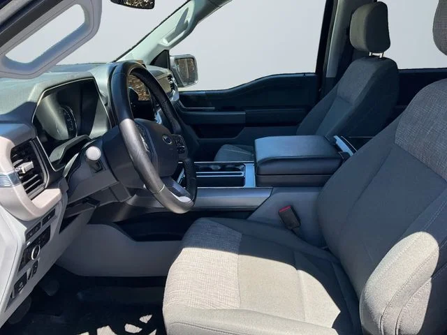Used 2023 Blue Metallic Ford XLT image 9