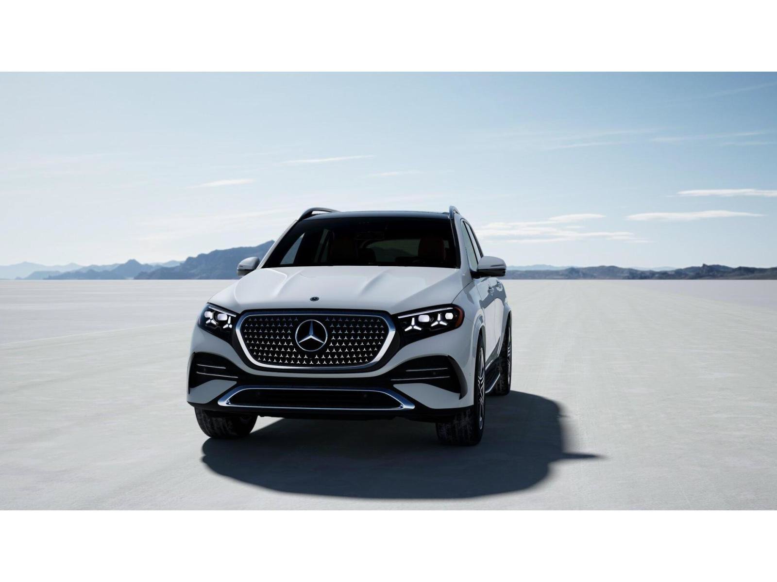 New 2027 MANUFAKTUR Moonlight White Metallic Mercedes-Benz GLE 450 image 42