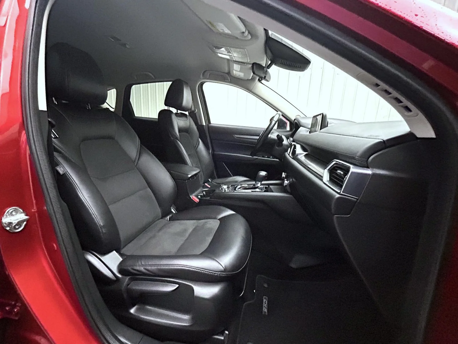 Used 2017 Red Mazda Touring image 15
