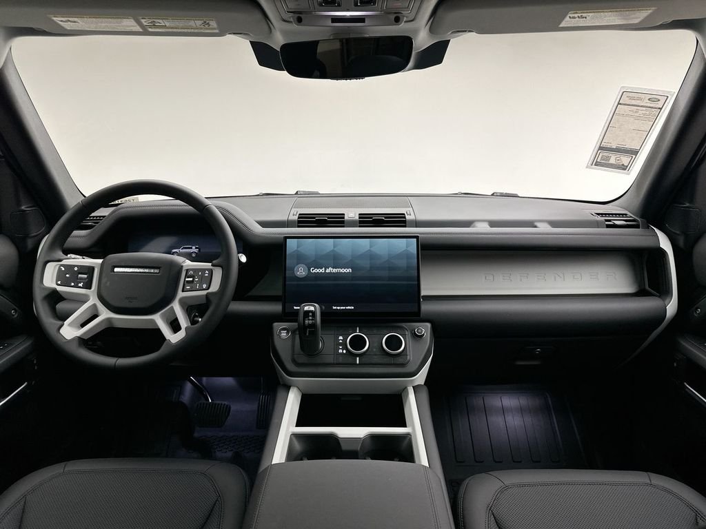 New 2026 Woolstone Green Land Rover S image 8