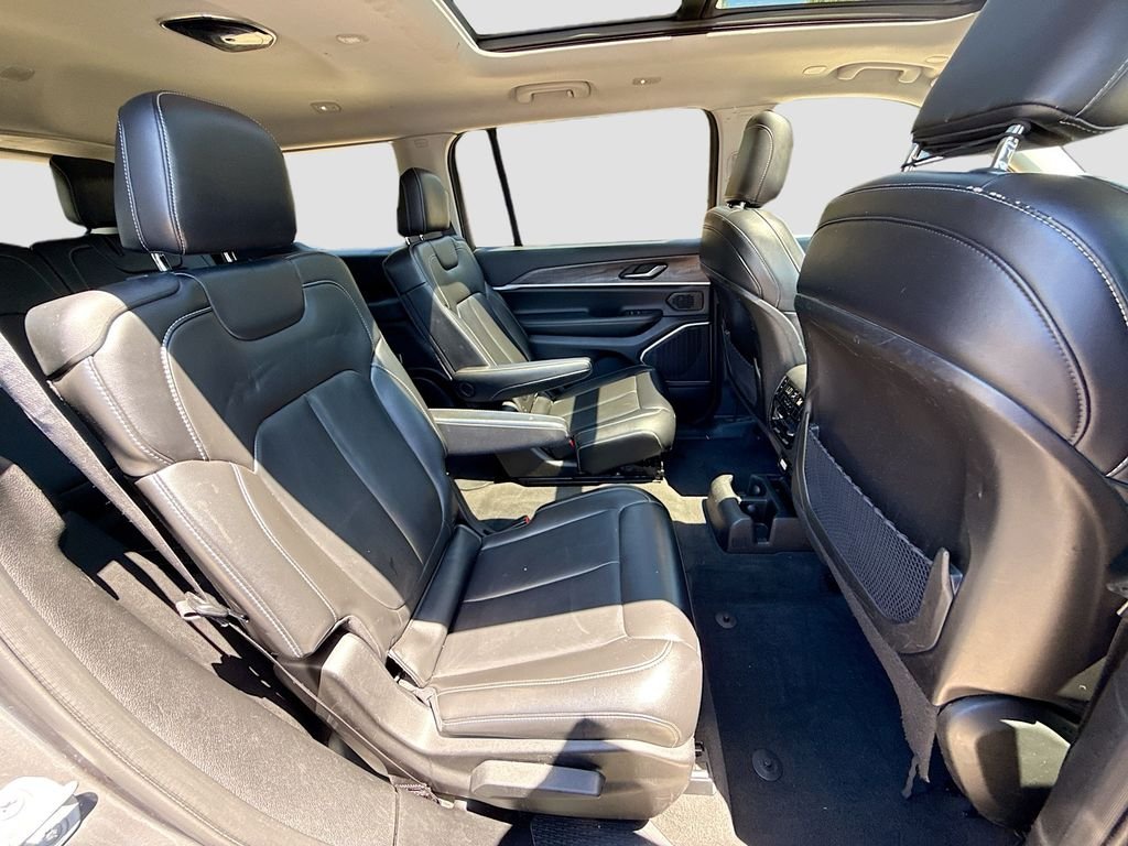 Certified Used 2021 Baltic Gray Metallic Clearcoat Jeep Limited image 30