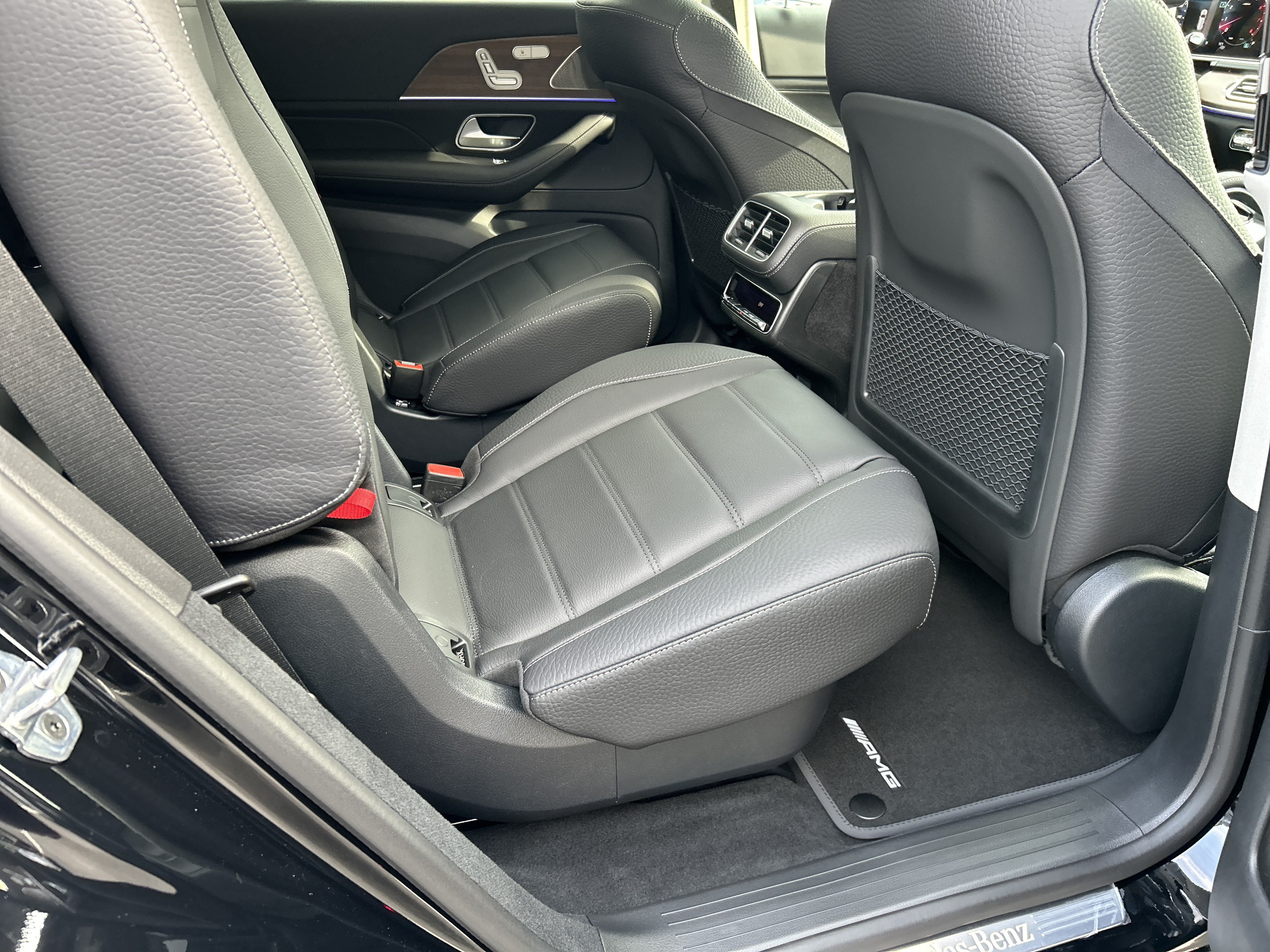 New 2026 Black Mercedes-Benz GLS 450 4MATIC® SUV image 43