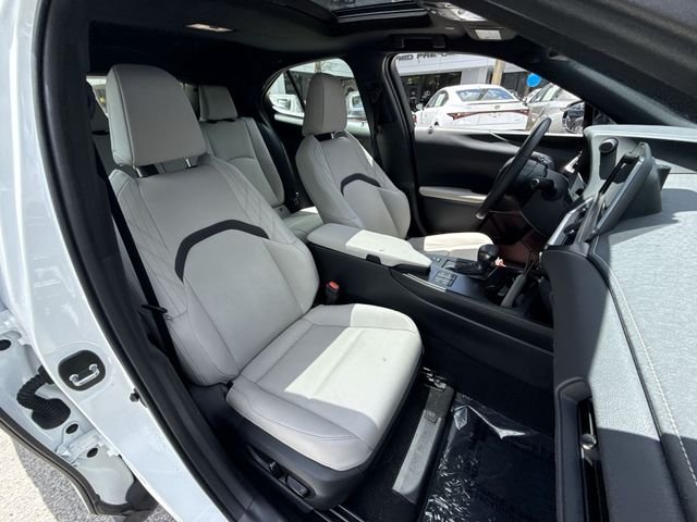 2024 Lexus UX Hybrid 250h F Sport Design - Photo 26
