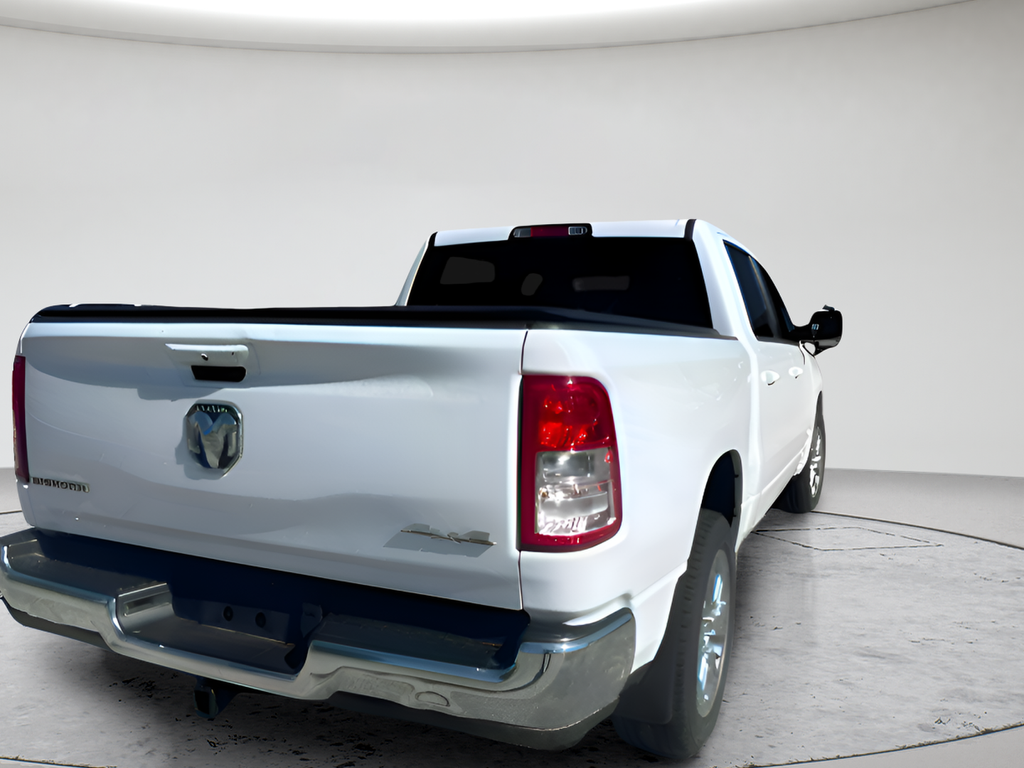 Used 2022 White Ram Big Horn/Lone Star image 4