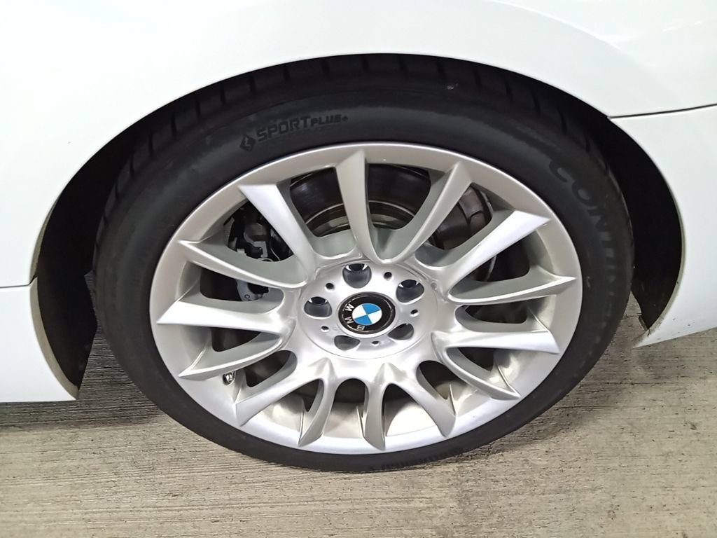 Used 2012 Alpine White BMW 328i image 17