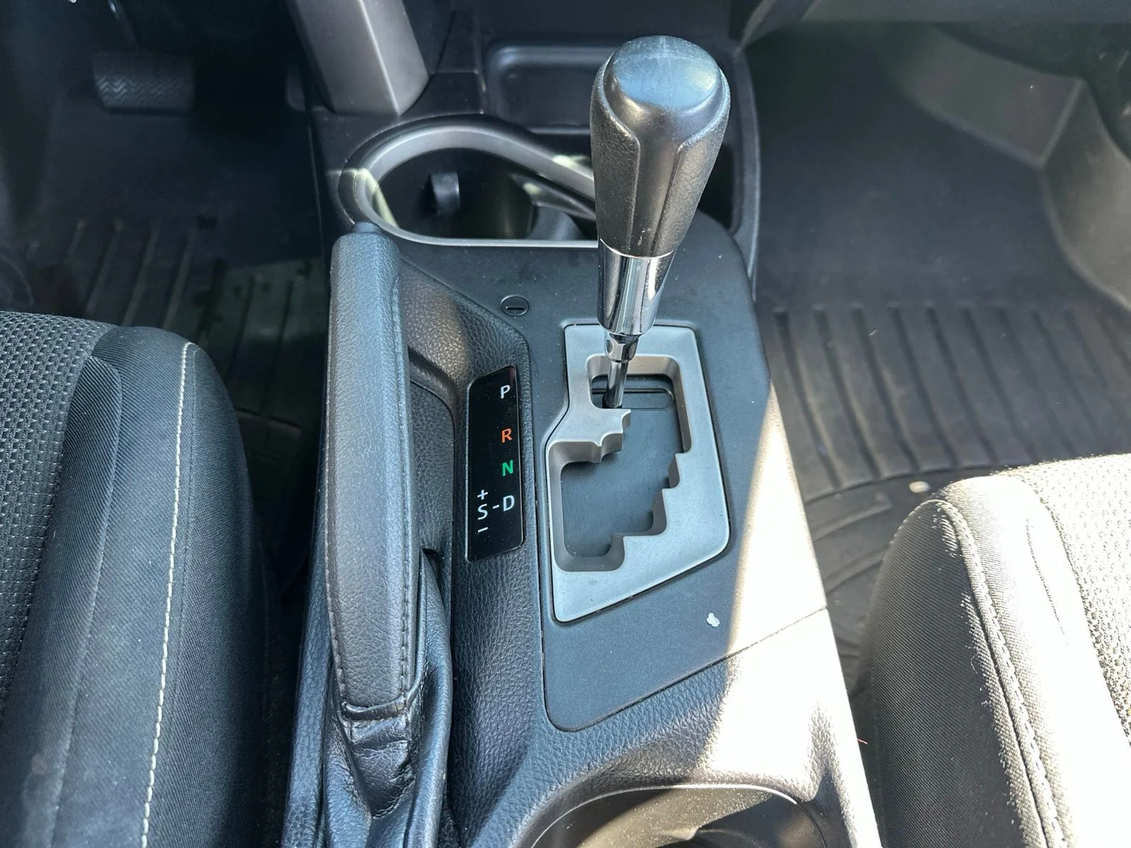 Used 2017 Black Toyota XLE image 22