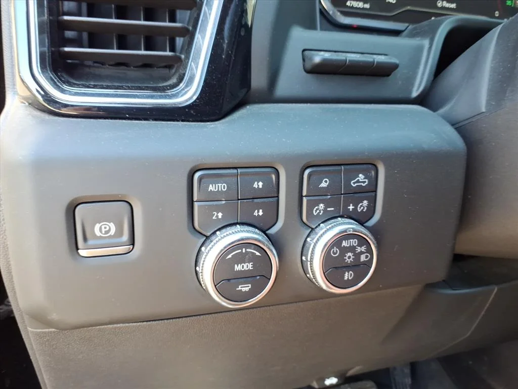 Used 2024 Black GMC Denali image 14