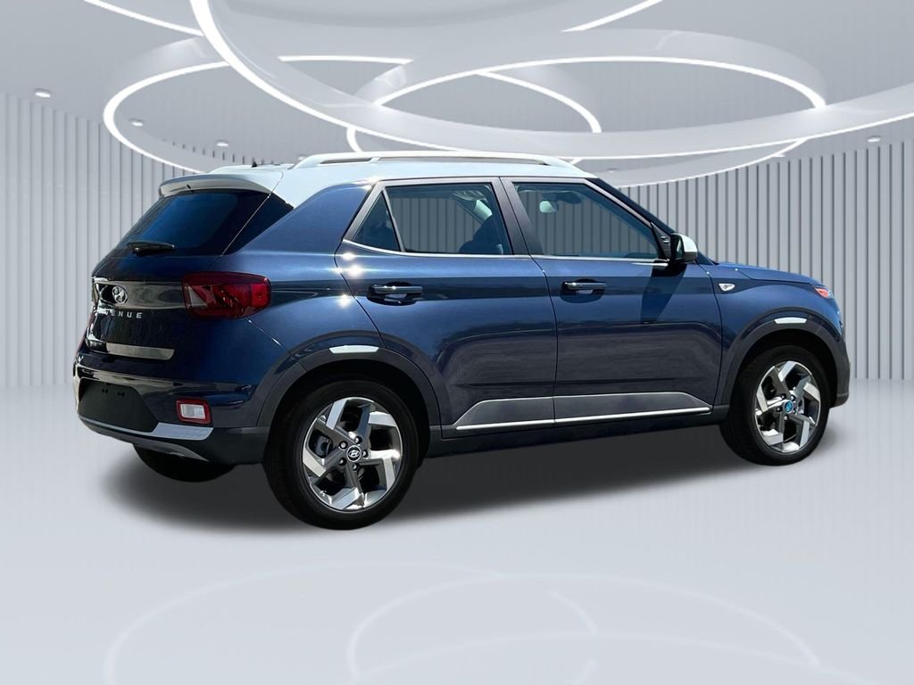 New 2025 White Hyundai Limited image 27