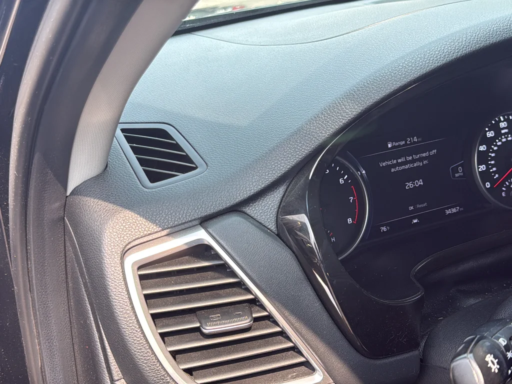 Used 2021 Black Kia SX image 32
