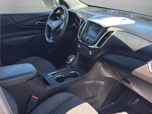 Used 2022 Blue Chevrolet LT image 17