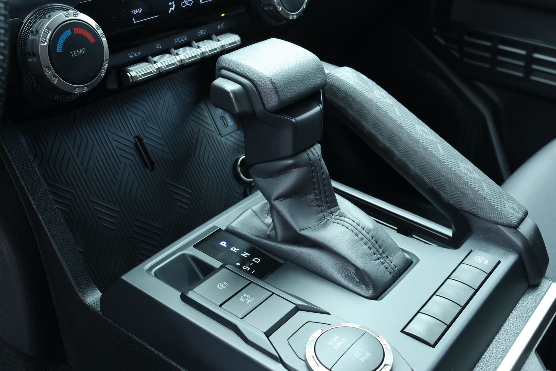 Used 2026  Toyota SR5 image 13