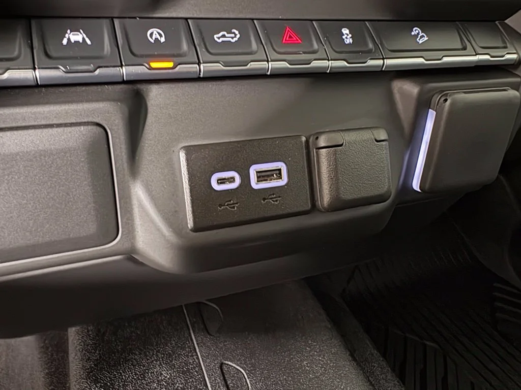 Used 2026 White Chevrolet Custom Trail Boss image 39