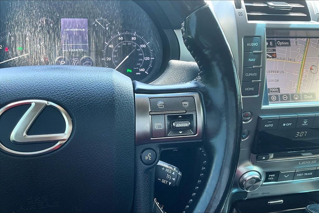 Used 2017 Black Lexus 460 image 21