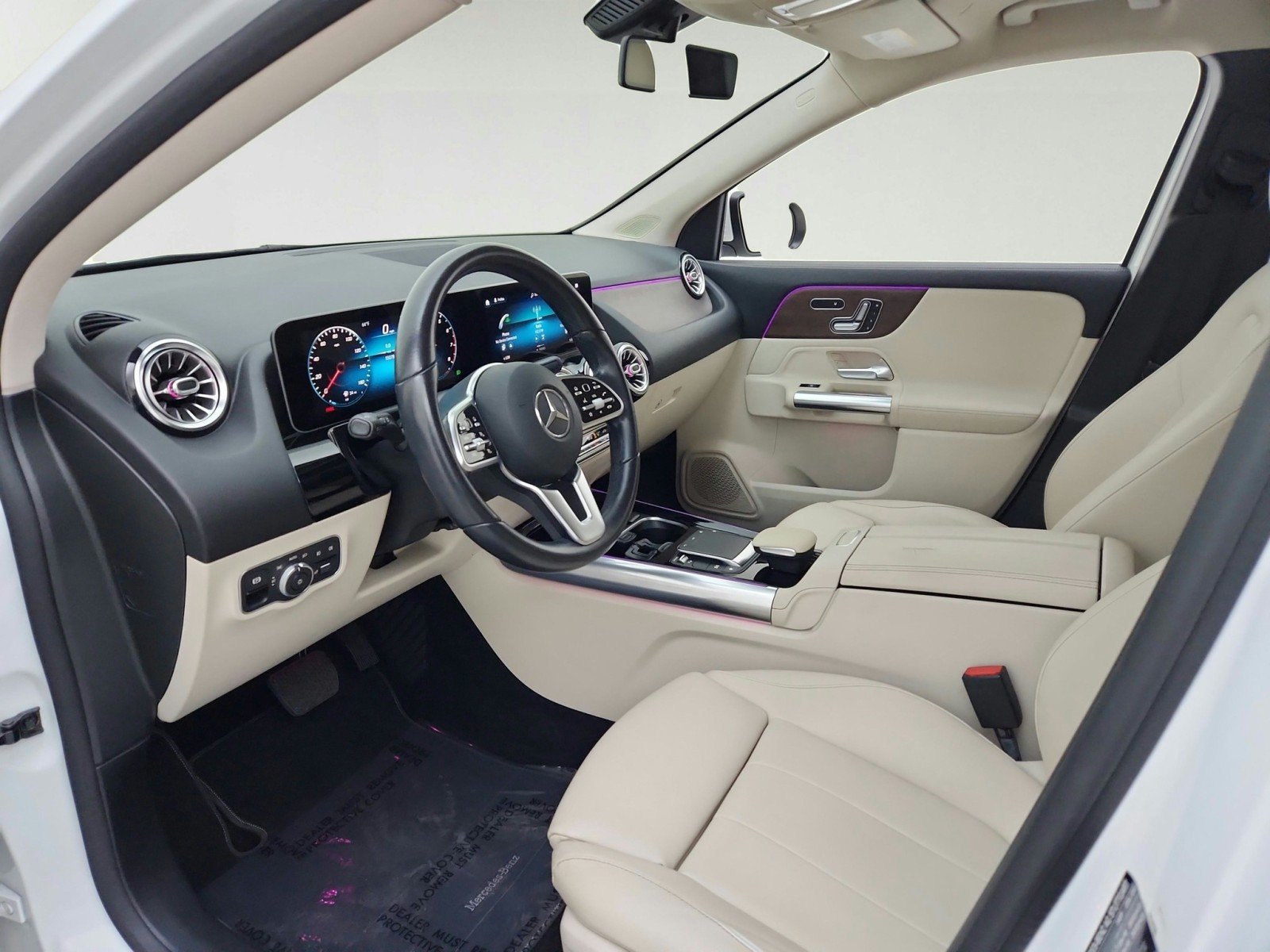 Used 2021 Polar White Mercedes-Benz GLA 250 image 16