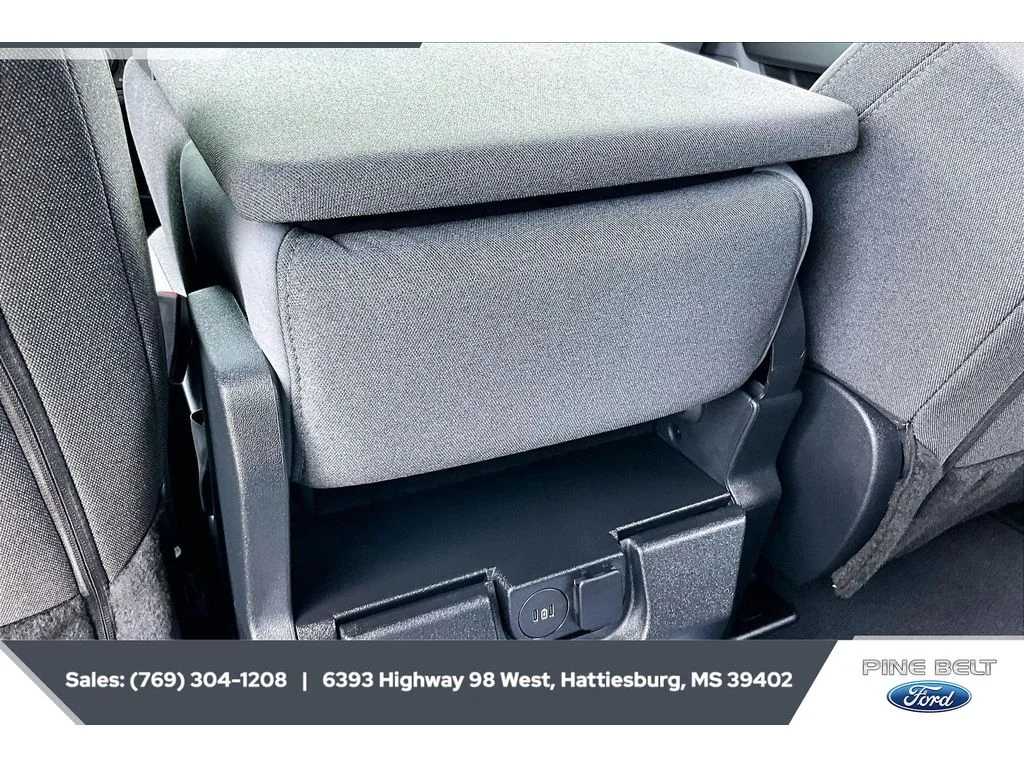 New 2026 Avalanche Ford F-250® XLT image 25
