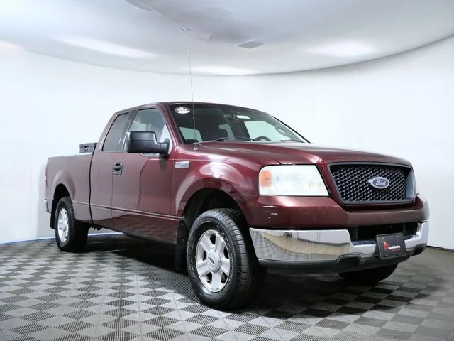 Used 2004  Ford STX image 1