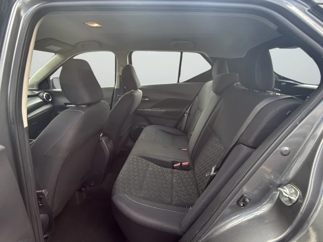 Used 2023 Gray Nissan SV image 27