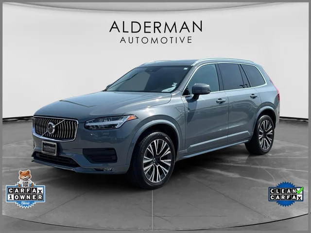 2022 Volvo XC90 Momentum