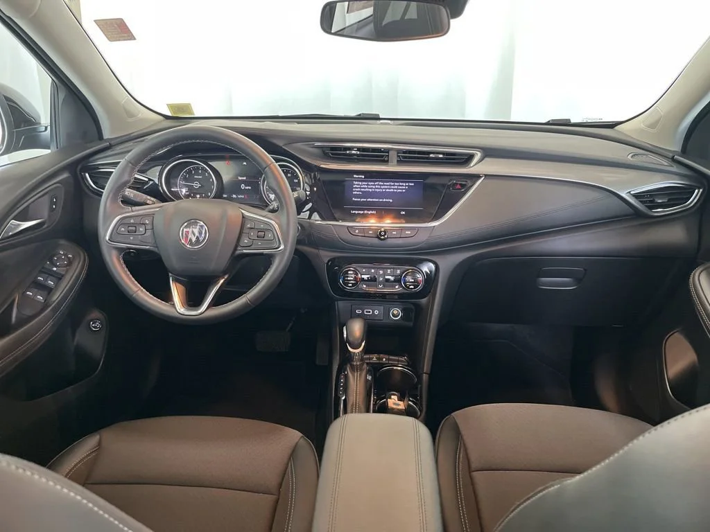 Used 2023 Ebony Twilight Metallic Buick Select image 9