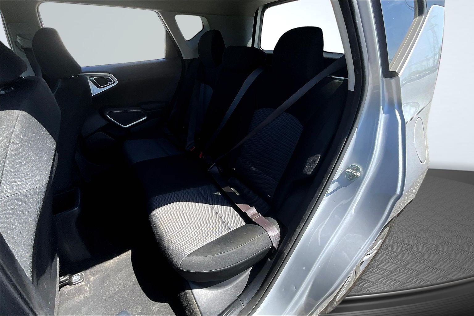 Used 2021 Silver Kia LX image 21