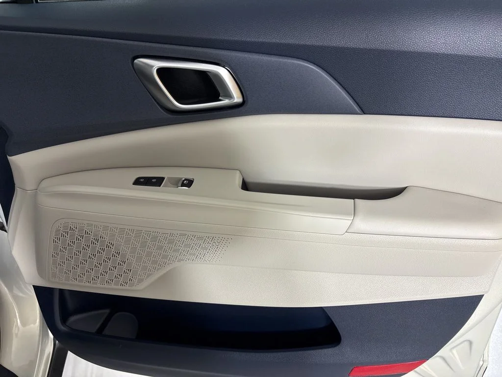 New 2026 Silver Kia EX image 17