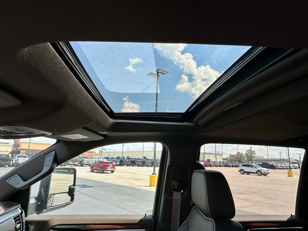 2026 GMC Sierra 3500HD Denali - Photo 18