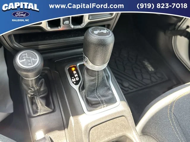 Used 2024 White Jeep Sahara image 30