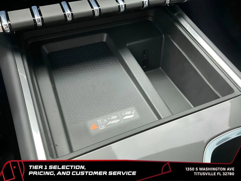 New 2026 Sterling Metallic GMC Elevation image 33