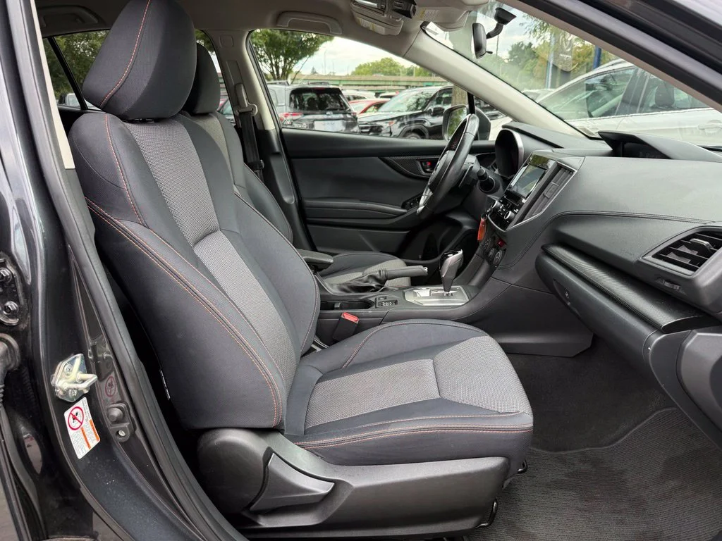 Used 2019 Dark Gray Metallic Subaru 2.0i Premium image 28