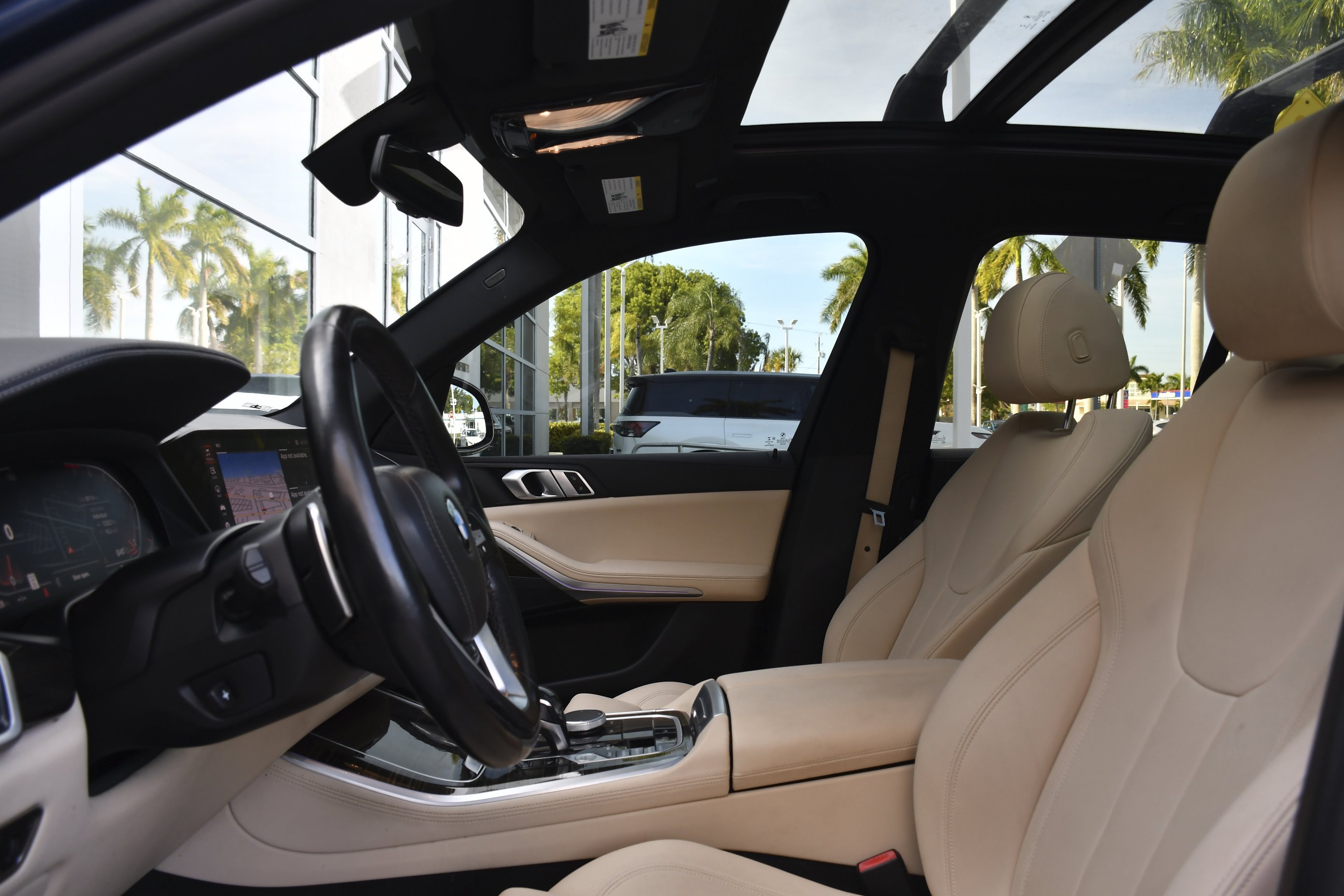 Used 2019 Phytonic Blue Metallic BMW xDrive40i image 19