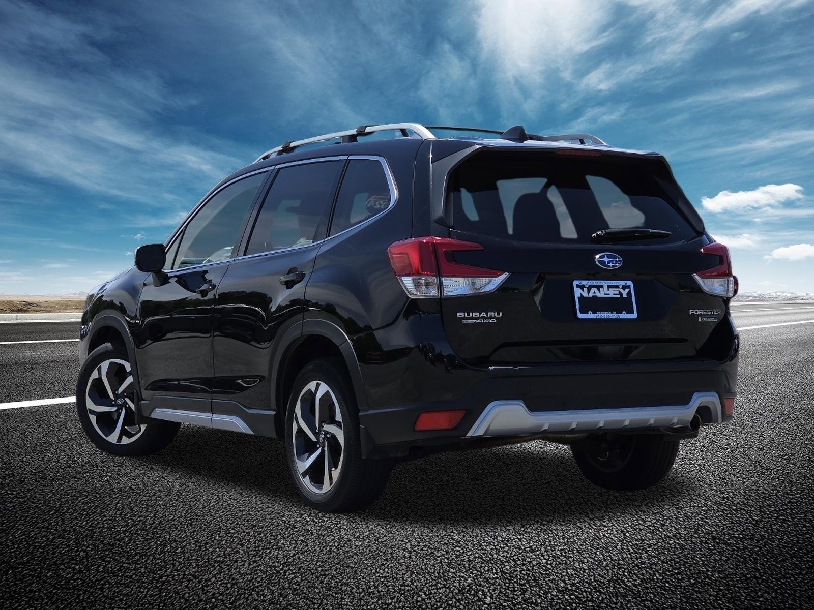 Used 2024 Crystal Black Silica Subaru Touring AWD image 16