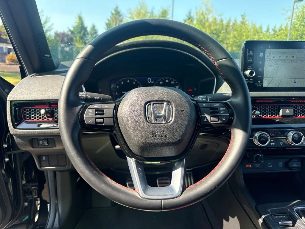Used 2025 Crystal Black Pearl Honda  image 10