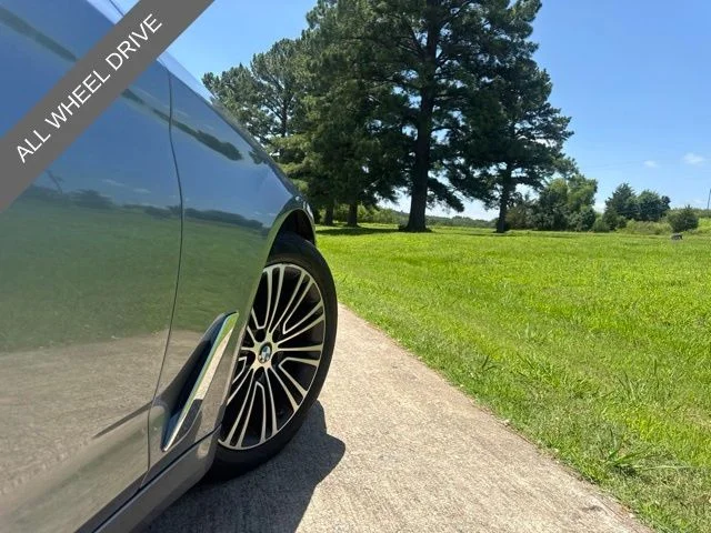 Used 2017 Blue BMW 530i xDrive image 21
