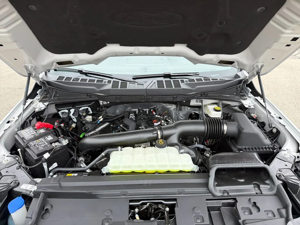 New 2026 White Ford XLT image 13