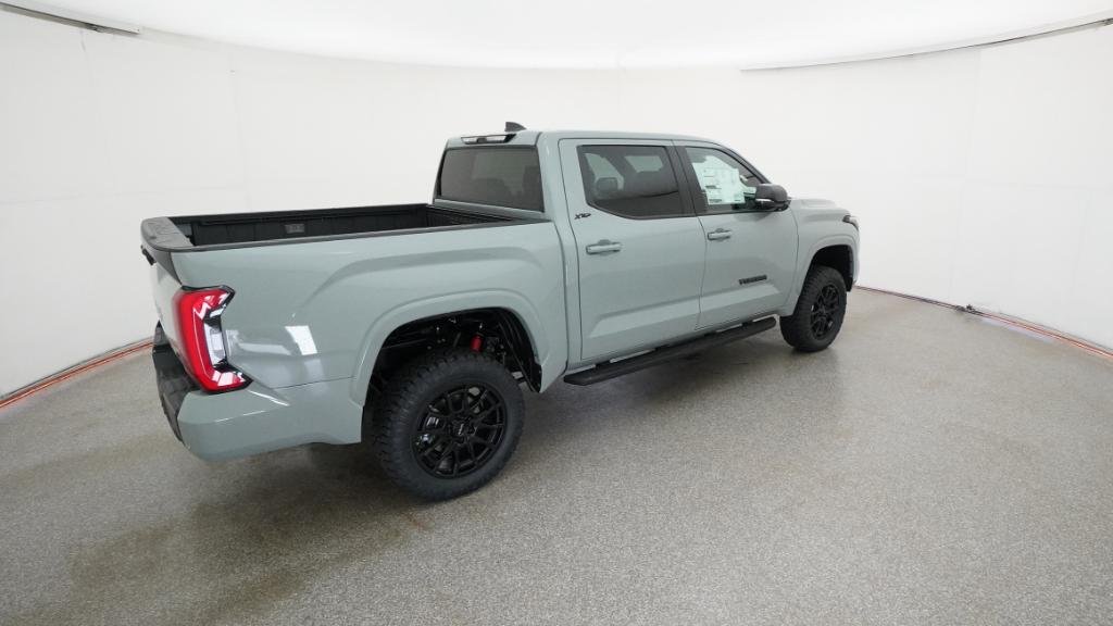 New 2026 Lunar Rock Toyota SR5 image 38
