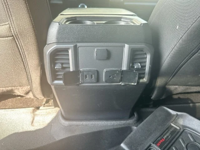 Used 2020 White Ford XLT image 24