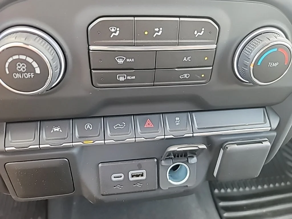 Used 2026 Black Chevrolet Custom image 22