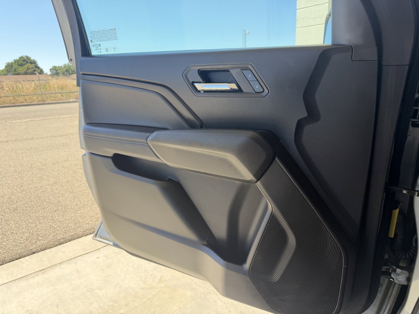 Used 2024 Sterling Gray Metallic Chevrolet 4WD LT image 18