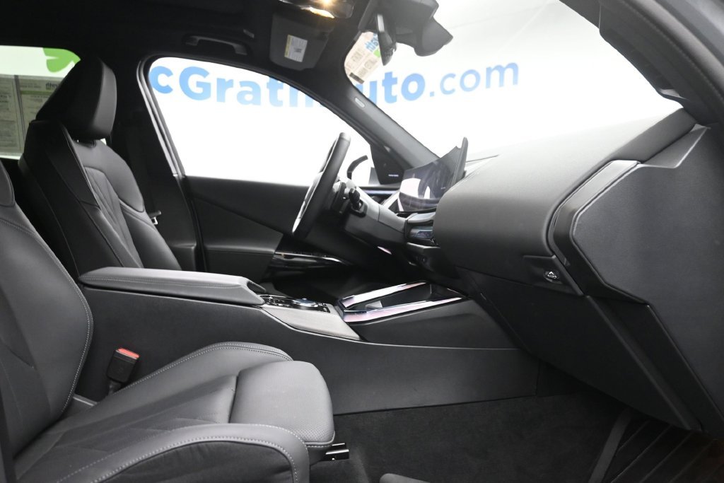 Used 2026 Gray BMW 30 xDrive image 9
