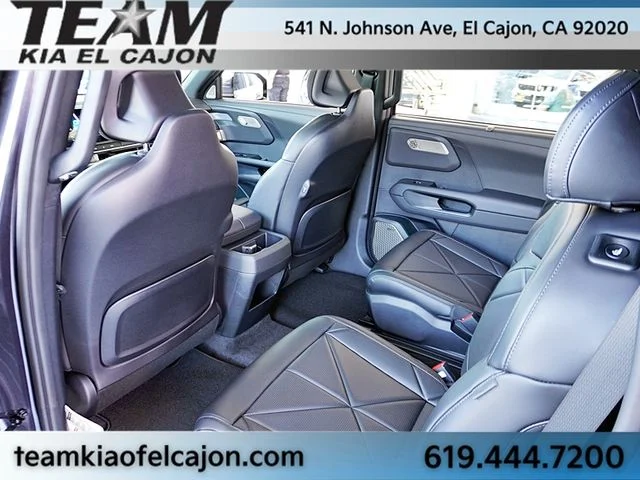 New 2027 Gray Kia SX image 23