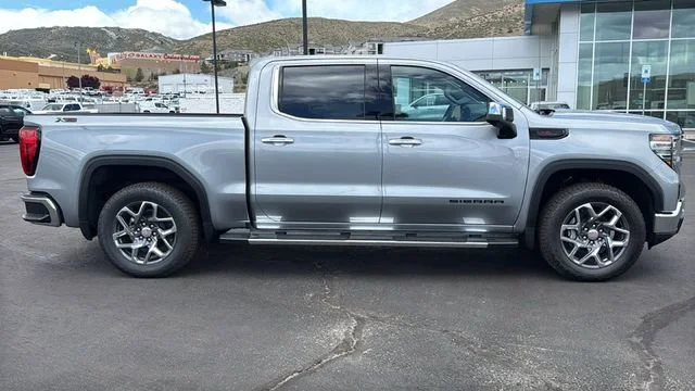 2026 GMC Sierra 1500 SLT - Photo 2