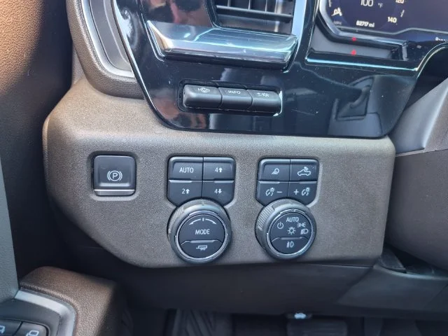 Used 2024 Gray Chevrolet LTZ image 26