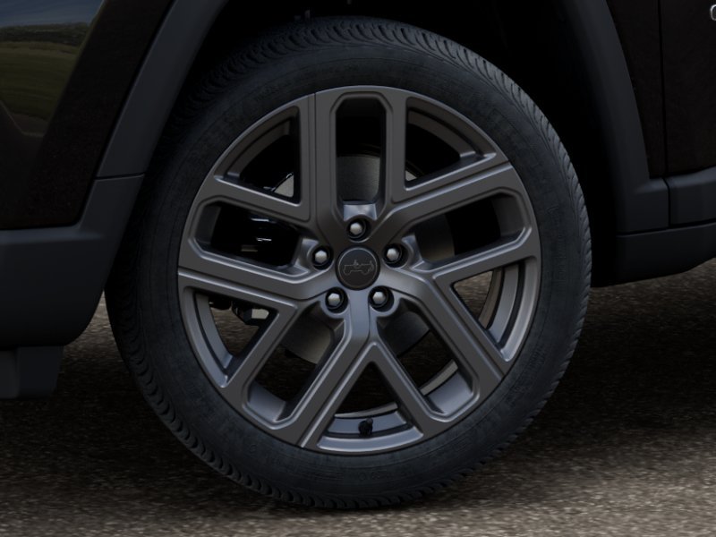 New 2026 Diamond Black Crystal Pearl-Coat Exterior Paint Jeep Limited image 29